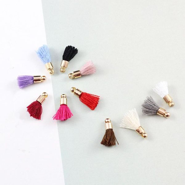 30 шт. 1,5 см мини хлопчатобумажные кисточки с шляпами diy craft поставки декоративные ювелирные изделия браслет ожерелье ключевой мобильный
30 шт. 1,5 см мини хлопчатобумажные кисточки с шляпами diy craft поставки декоративные ювелирные изделия браслет ожерелье ключевой мобильный