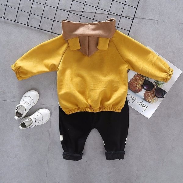 children girls boys cotton clothing spring autumn kid cartoon hooded jacket stripe t-shirt pants /set fashion baby tracksuit lj201223, White
children girls boys cotton clothing spring autumn kid cartoon hooded jacket stripe t-shirt pants /set fashion baby tracksuit lj201223, White