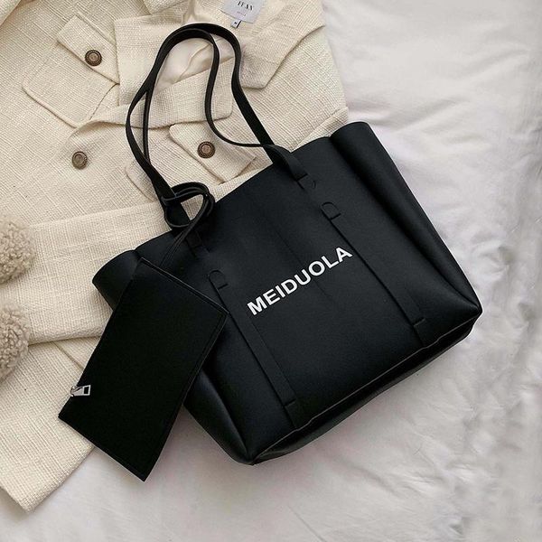 elegant female big capacity tote bag 2020 new pu leather women's designer handbag ins chic shoulder messenger bag
elegant female big capacity tote bag 2020 new pu leather women's designer handbag ins chic shoulder messenger bag
