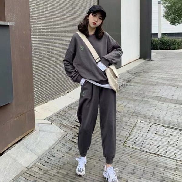 fashion casual suit women autumn 2020 new korean pants student loose two piece set fashion casual suit women autumn sweater sweater2020 new, Gray
fashion casual suit women autumn 2020 new korean pants student loose two piece set fashion casual suit women autumn sweater sweater2020 new, Gray