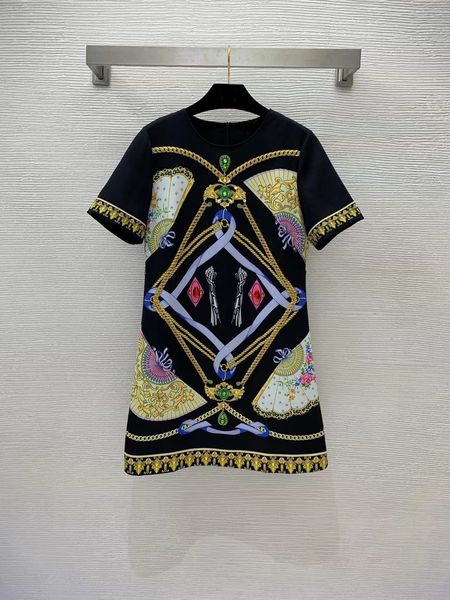 milan runway dresses 2022 spring summer o neck short sleeve print designer dress brand same style dress 0215-3, Black
milan runway dresses 2022 spring summer o neck short sleeve print designer dress brand same style dress 0215-3, Black