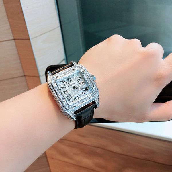 watch wanghong 2020 fashion star lovers dw tank square men's full diamond luminous watch, Slivery;brown
watch wanghong 2020 fashion star lovers dw tank square men's full diamond luminous watch, Slivery;brown