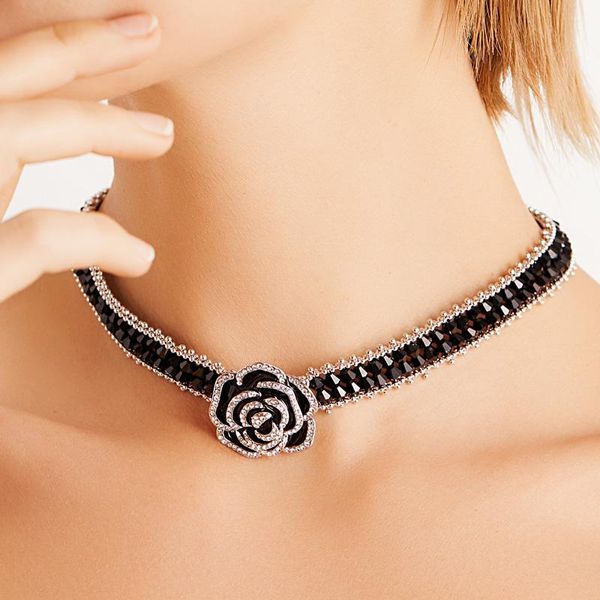 rhinestone розы choker ожерелье женщин свадебные аксессуары ручной работы черный кристалл бисер цепи чокеры ювелирные изделия, Golden;silver
rhinestone розы choker ожерелье женщин свадебные аксессуары ручной работы черный кристалл бисер цепи чокеры ювелирные изделия, Golden;silver