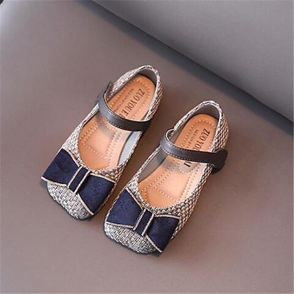 new spring fashion bow woven fabric girls leather shoes princess children flats casual dress baby toddler dance 033, Black;grey
new spring fashion bow woven fabric girls leather shoes princess children flats casual dress baby toddler dance 033, Black;grey