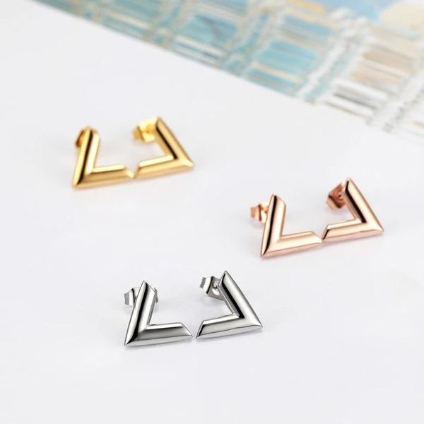 new arrival v-shape stud earring titanium steel creative simple ear jewelry design for women gold sliver color gifts, Golden;silver
new arrival v-shape stud earring titanium steel creative simple ear jewelry design for women gold sliver color gifts, Golden;silver