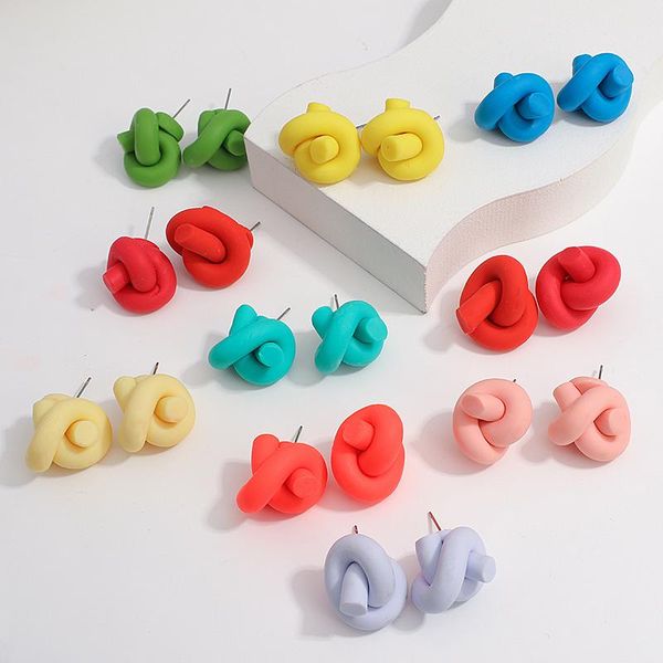 amorcome 2021 new colorful polymer clay knotted earrings for women cute korea knot stud earrings brincos party jewelry gifts, Golden;silver
amorcome 2021 new colorful polymer clay knotted earrings for women cute korea knot stud earrings brincos party jewelry gifts, Golden;silver