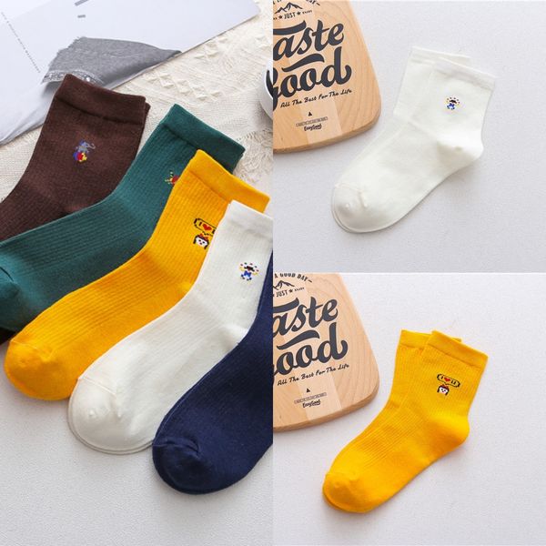 autumn and winter new double needle female tube pure cotton new korean cartoon small medium sockscotton socks medium socksfresh leisure sock, Black
autumn and winter new double needle female tube pure cotton new korean cartoon small medium sockscotton socks medium socksfresh leisure sock, Black