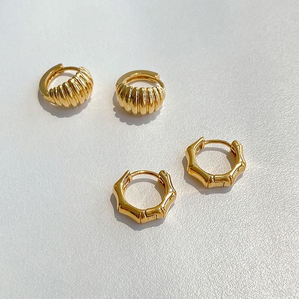 peri'sbox 2 designs small size crossiant bamboo geometric for women twisted minimalist hoop earrings 2020 hot, Black
peri'sbox 2 designs small size crossiant bamboo geometric for women twisted minimalist hoop earrings 2020 hot, Black