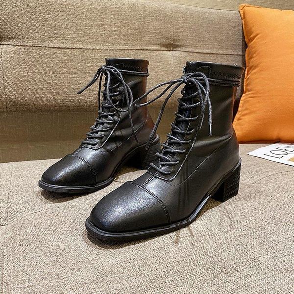2020 женская мода осень ботильоны кожа дамы мартин сапоги ручной площади toe lace-up короткие женская обувь, Black
2020 женская мода осень ботильоны кожа дамы мартин сапоги ручной площади toe lace-up короткие женская обувь, Black