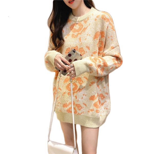 2021 new female shirt plus size long sleeve print new winter fashions the neck sweater ladies'sweaters, White;black
2021 new female shirt plus size long sleeve print new winter fashions the neck sweater ladies'sweaters, White;black