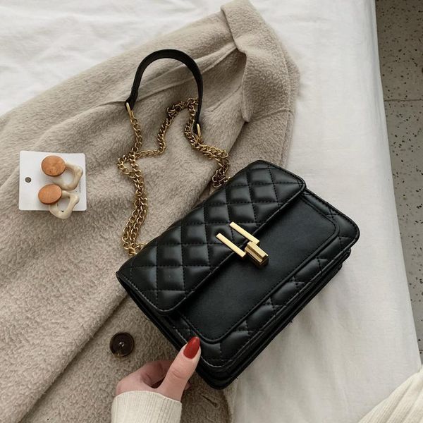 autumn women shoulder bags for female 2020 new striped flap crossbody high-capacity square pu leather diagonal package handbag
autumn women shoulder bags for female 2020 new striped flap crossbody high-capacity square pu leather diagonal package handbag