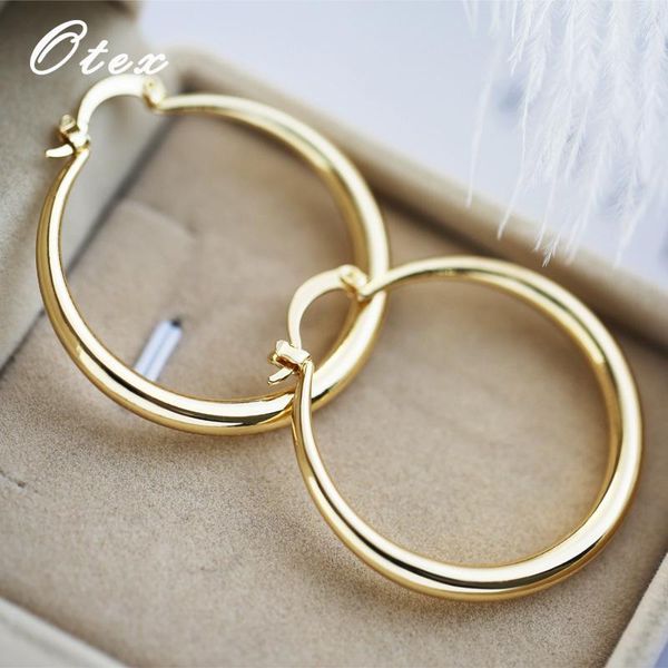 fashion exaggeration big round stud earrings for women gold color large circle piercing club ear studs gift party jewelry1, Golden;silver
fashion exaggeration big round stud earrings for women gold color large circle piercing club ear studs gift party jewelry1, Golden;silver