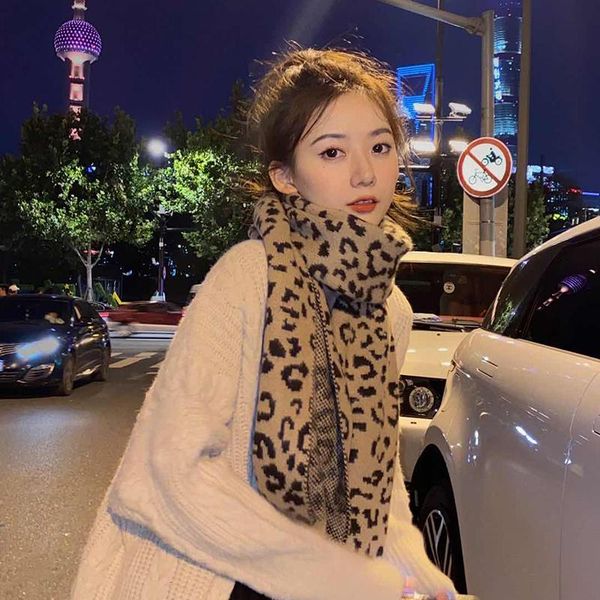 fashion design leopard print point shawl scarf autumn and winter vintage long knit warm neck scarf, Blue;gray
fashion design leopard print point shawl scarf autumn and winter vintage long knit warm neck scarf, Blue;gray