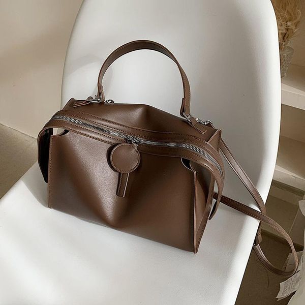 shoulder bags large capacity ladies hand 2021 fashion female totes women casual designer crossbody bag
shoulder bags large capacity ladies hand 2021 fashion female totes women casual designer crossbody bag