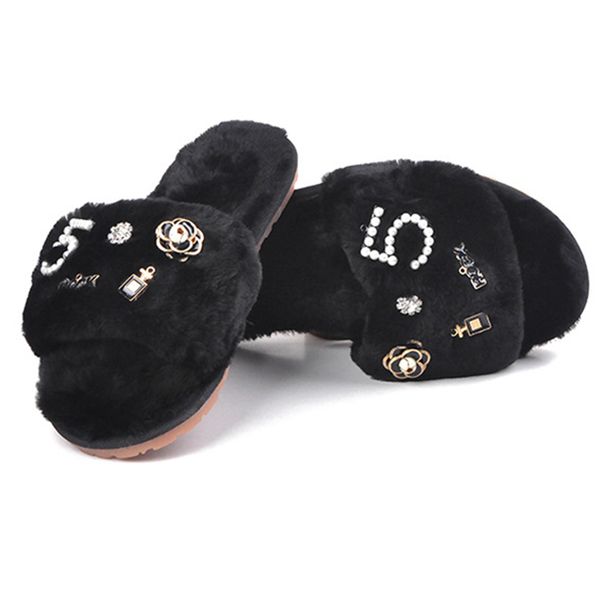 2019 fur shoes female word drag home wear non-slip flat bottom plush slippers women fur sliders women shoes winter home slippers y200706, Black
2019 fur shoes female word drag home wear non-slip flat bottom plush slippers women fur sliders women shoes winter home slippers y200706, Black