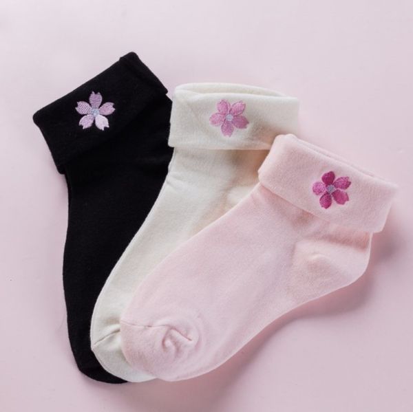 flanging embroidery cherry blossom middle tube female soft girl student cute socks, Black;white
flanging embroidery cherry blossom middle tube female soft girl student cute socks, Black;white