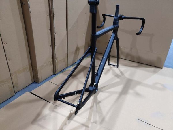 frame super ultralight carbon fiber bike sl7 frameset disc brake with threaded bsa bottom bracket 2021 latest mold and paint
frame super ultralight carbon fiber bike sl7 frameset disc brake with threaded bsa bottom bracket 2021 latest mold and paint