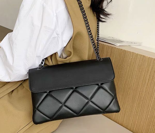 2021 fashion versatile chain crossbody bag one-shoulder envelope bag women bags men bags new sh bag
2021 fashion versatile chain crossbody bag one-shoulder envelope bag women bags men bags new sh bag
