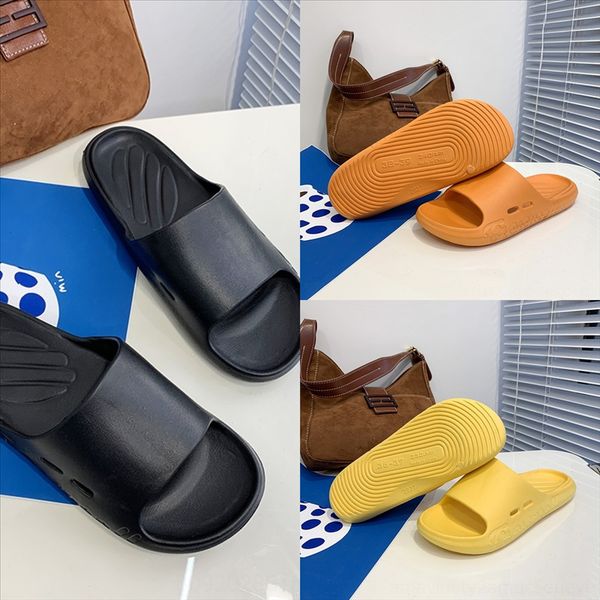 oucy lady designer luxurys lock it flat mule mink slipper flower brown patent canvas custom logo women slides sandals winter booties, Black
oucy lady designer luxurys lock it flat mule mink slipper flower brown patent canvas custom logo women slides sandals winter booties, Black