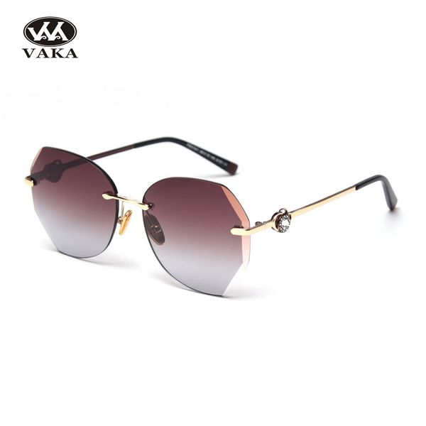 sunglasses 2021 selling fashion brand women vintage sunglass female feminino uv400, White;black
sunglasses 2021 selling fashion brand women vintage sunglass female feminino uv400, White;black