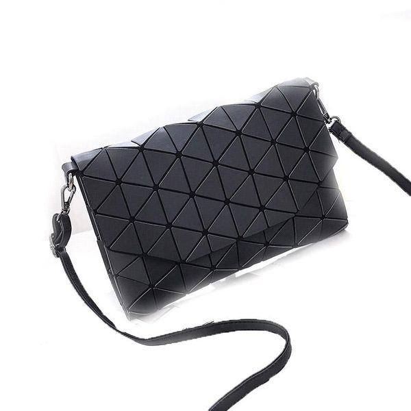 2020 solid plaid geometric lingge envelope handbag ale women clutch ladies purse crossbody messenger shoulder bags
2020 solid plaid geometric lingge envelope handbag ale women clutch ladies purse crossbody messenger shoulder bags