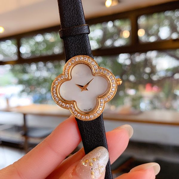 ladies watches fashion classic luxury quartz watch designer four-leaf clover retro brand wristwatches gift, Slivery;brown
ladies watches fashion classic luxury quartz watch designer four-leaf clover retro brand wristwatches gift, Slivery;brown