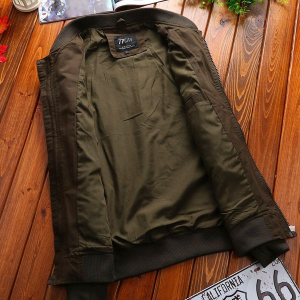 2020 new fashion brand men's pure cotton military jacket spring and autumn european and american men's air force jacket, Black;brown
2020 new fashion brand men's pure cotton military jacket spring and autumn european and american men's air force jacket, Black;brown