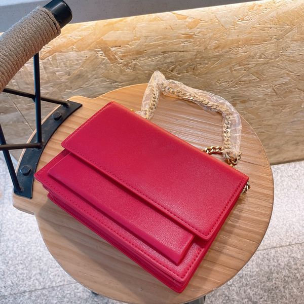 yysls handbags women's bag european and american fashion messenger bag leather material 3 color gold chain 24cm large discount with box
yysls handbags women's bag european and american fashion messenger bag leather material 3 color gold chain 24cm large discount with box