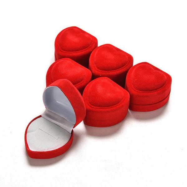 1pcs romantic velvet birthday engagement ring box red heart shaped valentine's day ring gift box velvet wholesale, Pink;blue
1pcs romantic velvet birthday engagement ring box red heart shaped valentine's day ring gift box velvet wholesale, Pink;blue