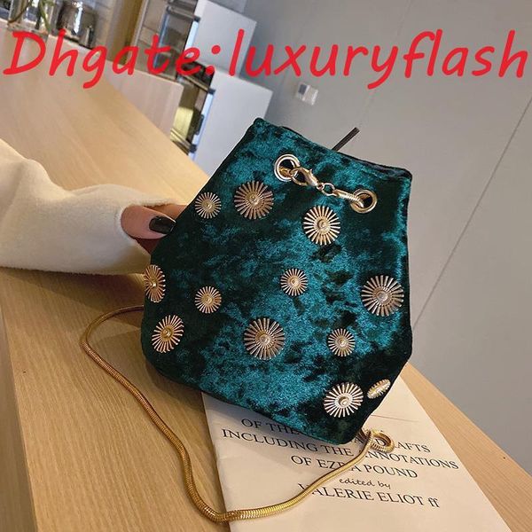 2021 fashion luxury handbags women bags designer chain small crossbody bucket bags for women shoulder velvet messenger bag ing
2021 fashion luxury handbags women bags designer chain small crossbody bucket bags for women shoulder velvet messenger bag ing