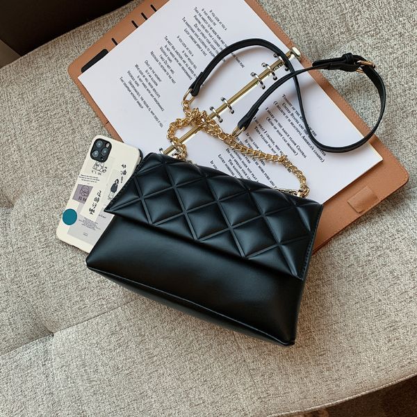 new solid color pu leather crossbody bags 2020 summer chain crossbody bag designer lady shoulder messenger bag purse bolso mujer
new solid color pu leather crossbody bags 2020 summer chain crossbody bag designer lady shoulder messenger bag purse bolso mujer