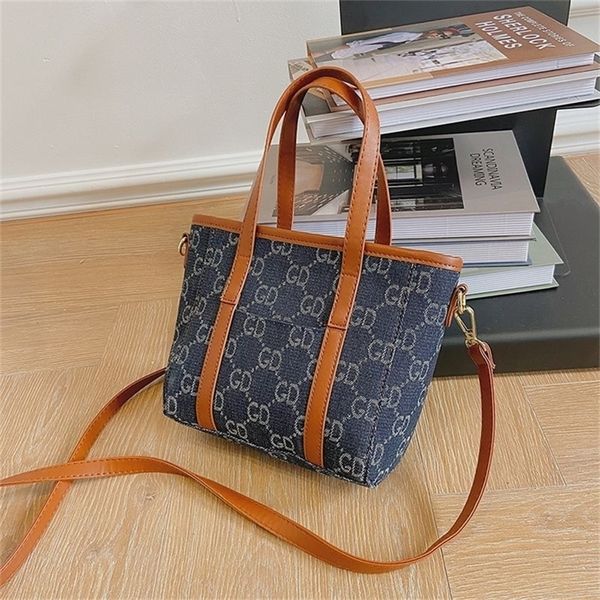 sale 90% off simple and exquisite thousand lattice niche design new trend versatile portable single shoulder messenger lightweight bag femal
sale 90% off simple and exquisite thousand lattice niche design new trend versatile portable single shoulder messenger lightweight bag femal