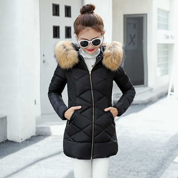 fashion woman in the park women's mid-length down padded jacket slim waist is thinner winter big fur collar padded jacket 201014, Black
fashion woman in the park women's mid-length down padded jacket slim waist is thinner winter big fur collar padded jacket 201014, Black