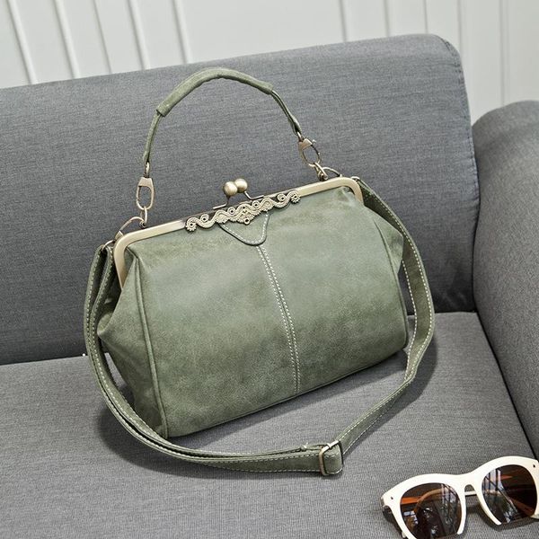 2020 autumn and winter new female bag handbag shoulder diagonal bag frosted wallet british retro messenger
2020 autumn and winter new female bag handbag shoulder diagonal bag frosted wallet british retro messenger