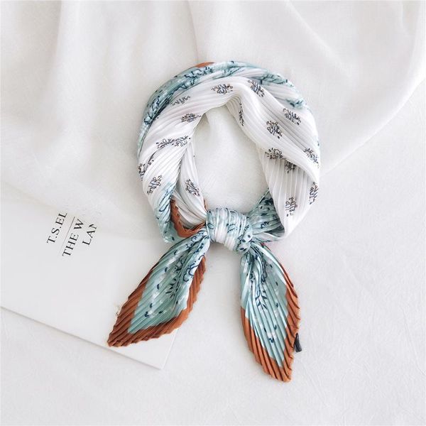 новый плиссированные шелковый шарф печати foulard универсальный wrinkle шарф изысканный новый декоративный head нашивки bufanda mujer luxury, Blue;gray
новый плиссированные шелковый шарф печати foulard универсальный wrinkle шарф изысканный новый декоративный head нашивки bufanda mujer luxury, Blue;gray
