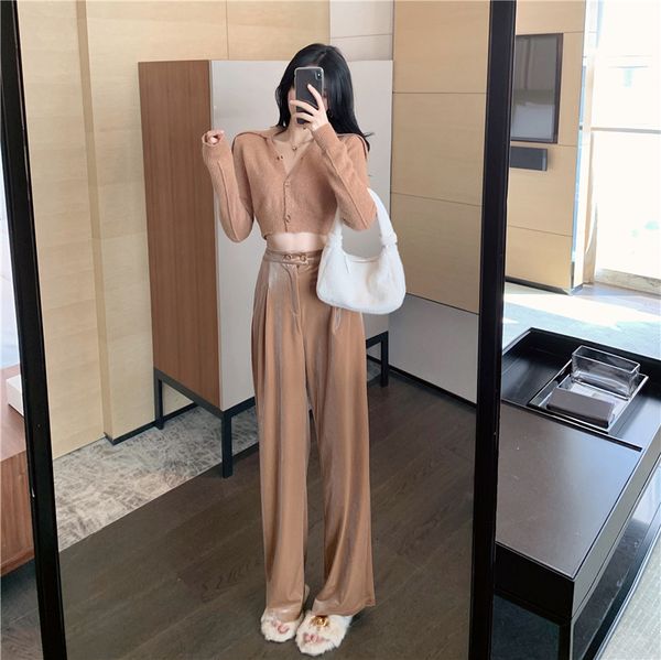 2021 two-piece female defines solid cleavage into sleeves cut out mesh cardigans hung tightly velvet pants long leg spring winter smti, Gray
2021 two-piece female defines solid cleavage into sleeves cut out mesh cardigans hung tightly velvet pants long leg spring winter smti, Gray