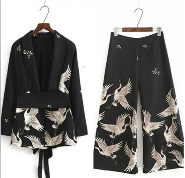 2019 spring autumn women sets white crane print eleg ant lady balzer pant suits fashionable with blet-pants set wide leg pants
2019 spring autumn women sets white crane print eleg ant lady balzer pant suits fashionable with blet-pants set wide leg pants