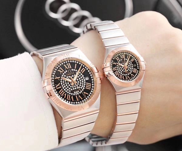 the new women's watch of 2020 is 28-38mm in diameter and equipped with 8215 movement and 6t51 movement automatic mechanical color diamo, Slivery;brown
the new women's watch of 2020 is 28-38mm in diameter and equipped with 8215 movement and 6t51 movement automatic mechanical color diamo, Slivery;brown
