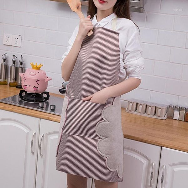 multifunctional kitchen waterproof wipeable hand coral velvet apron adjustable thick autumn and winter oil-proof smock apron1
multifunctional kitchen waterproof wipeable hand coral velvet apron adjustable thick autumn and winter oil-proof smock apron1