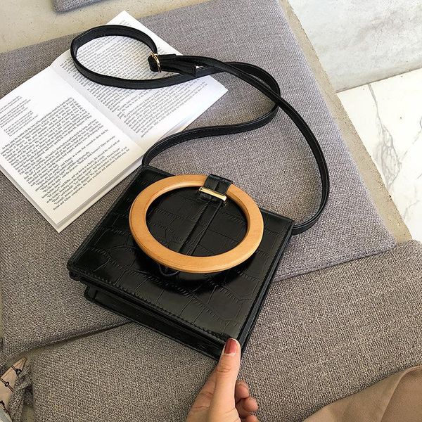 classic brand designer style small square bag 2020 new messenger small bag, square all-match shoulder bag
classic brand designer style small square bag 2020 new messenger small bag, square all-match shoulder bag