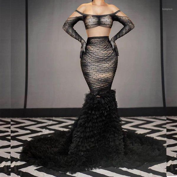 fashion rhinestone party long tailing dress women nude black print club dress jazz singer dancer stage costumes1, Black;red
fashion rhinestone party long tailing dress women nude black print club dress jazz singer dancer stage costumes1, Black;red