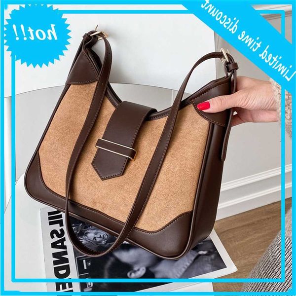 luxury design hobos women shoulder crossbody 2020 new fashion suede leather handbags ladies messenger bags female purses
luxury design hobos women shoulder crossbody 2020 new fashion suede leather handbags ladies messenger bags female purses
