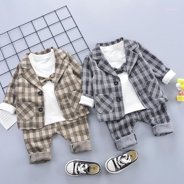 children's suit 2020 autumn winter new boys bowknot bottoming shirt plaid sets trousers three-piece little boys banquet clothing1, White
children's suit 2020 autumn winter new boys bowknot bottoming shirt plaid sets trousers three-piece little boys banquet clothing1, White