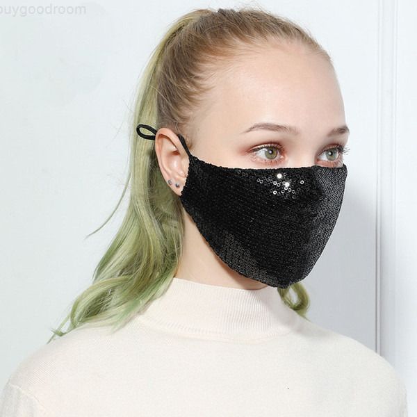 sequins fashion ice silk bling 3d washable reusable mask pm2.5 face care shield sun color gold elbow shiny face cover masks mouth
sequins fashion ice silk bling 3d washable reusable mask pm2.5 face care shield sun color gold elbow shiny face cover masks mouth