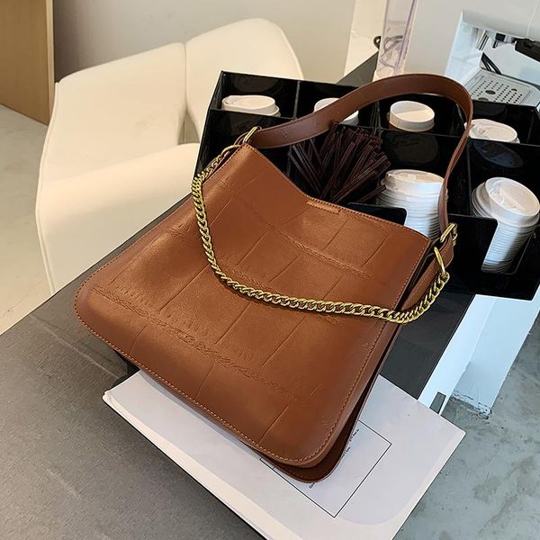 2021 simple designer large pu leather shoulder bags for women 2021 trend handbags female travel trending hand bag
2021 simple designer large pu leather shoulder bags for women 2021 trend handbags female travel trending hand bag