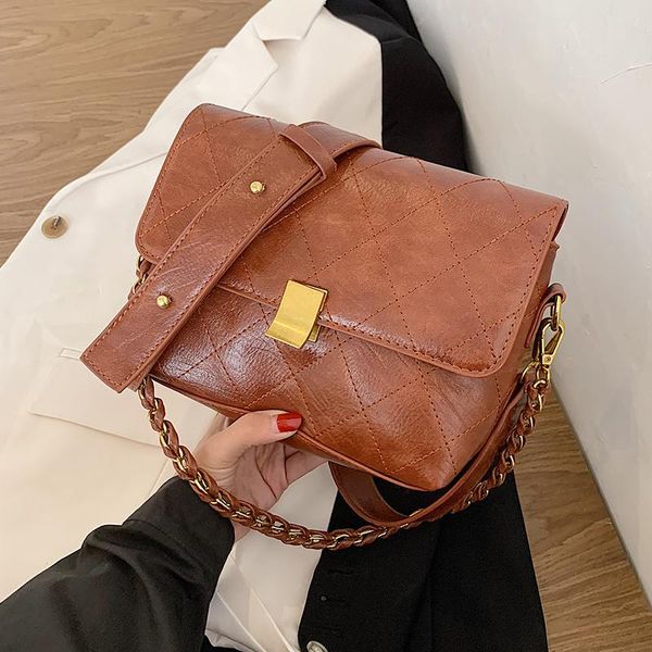 unique bag design fashion embroidered line rhombic underarm bag handbag & elegant rivet square messenger width 22cm
unique bag design fashion embroidered line rhombic underarm bag handbag & elegant rivet square messenger width 22cm