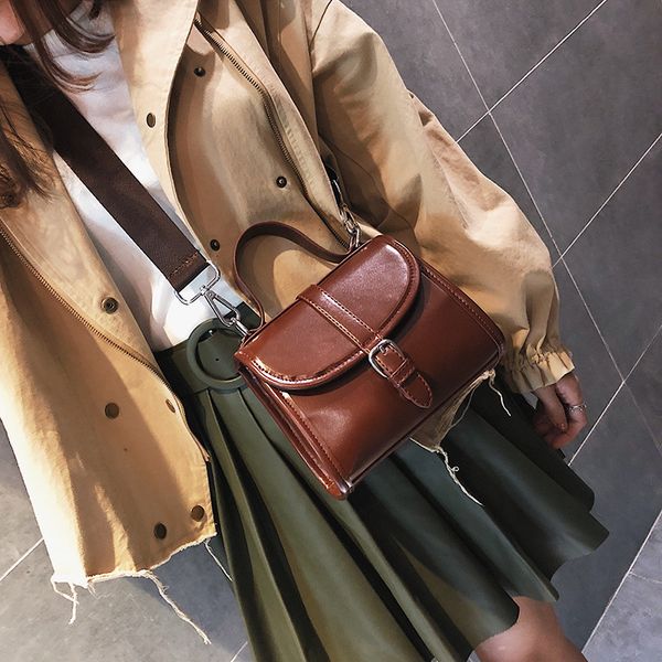 020 straps width bag woman leisure time small square package tide portable all-match messengerbag
020 straps width bag woman leisure time small square package tide portable all-match messengerbag