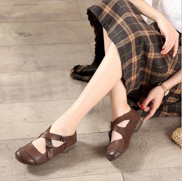 handmade women's shoes 2020 spring and summer new leather art retro round toe sandals cross strap ethnic style single shoes, Black
handmade women's shoes 2020 spring and summer new leather art retro round toe sandals cross strap ethnic style single shoes, Black
