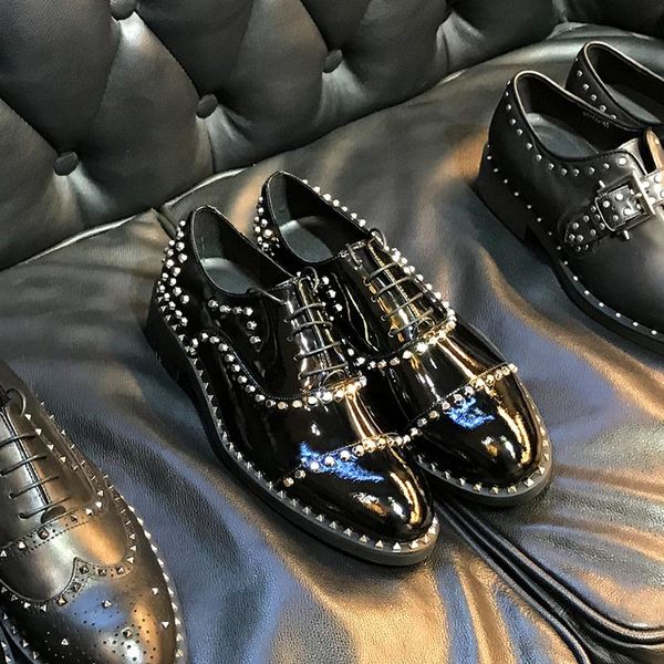 корова кожа платформы обувь мужчины горячая осень зима моды заклепки oxfords черный, Black
корова кожа платформы обувь мужчины горячая осень зима моды заклепки oxfords черный, Black