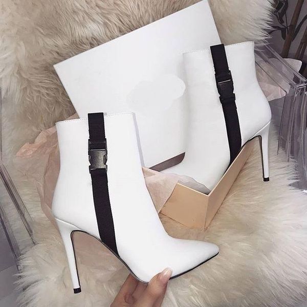 35-42 size 2020 new women's boots pointed high heel boots autumn and winter women's shoes, Black
35-42 size 2020 new women's boots pointed high heel boots autumn and winter women's shoes, Black